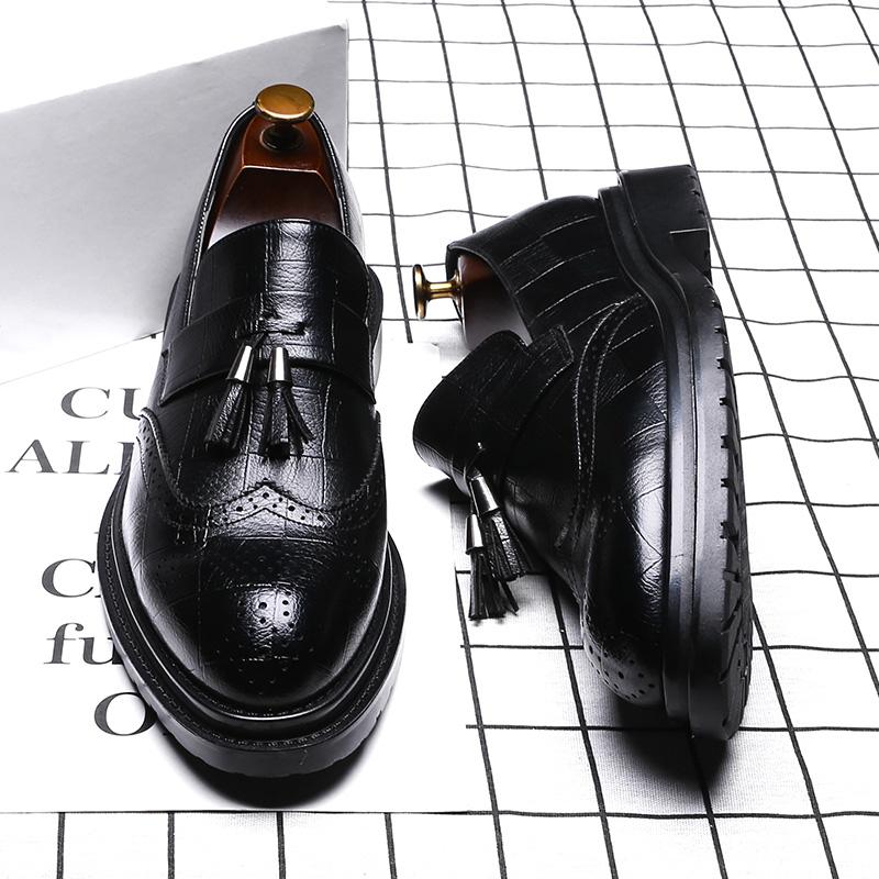 Fashion Male Pointed Loafers Tassel Thick Bottom Fashion Shoes Original Men Formal Club Wedding Party Shoes Men Luxury Designer Shoes