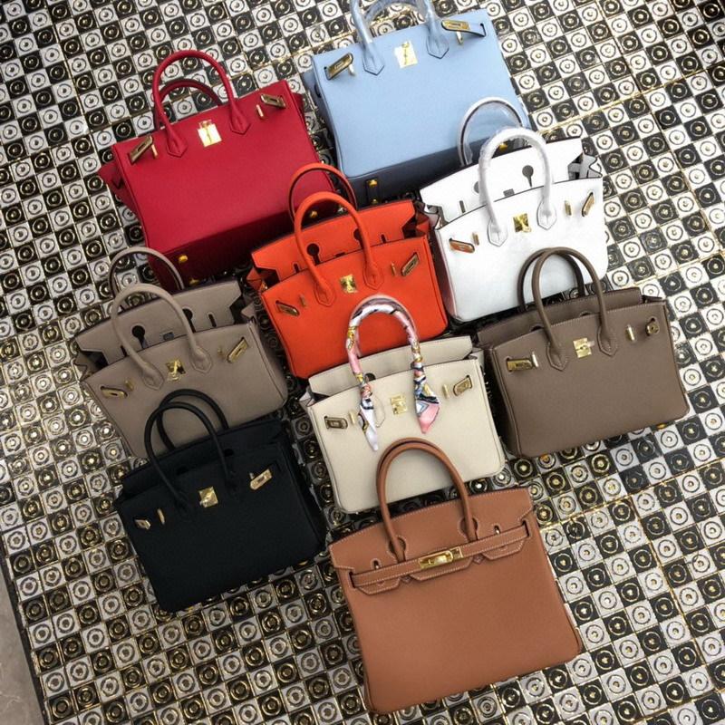 Two-layer Cowhide, Inner Stitching, Palm Pattern Platinum Bag (B02-2530BK)