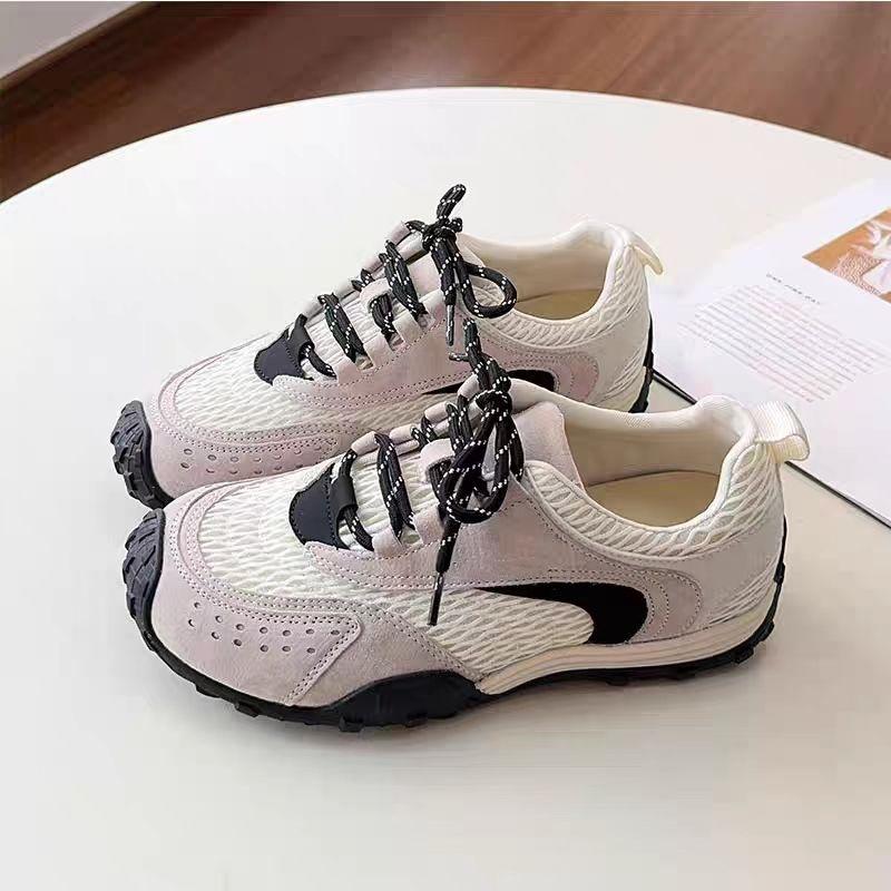 Retro contrasting color splicing flat-bottomed German training shoes for women's 2025 new versatile, comfortable and breathable casual sports Forrest