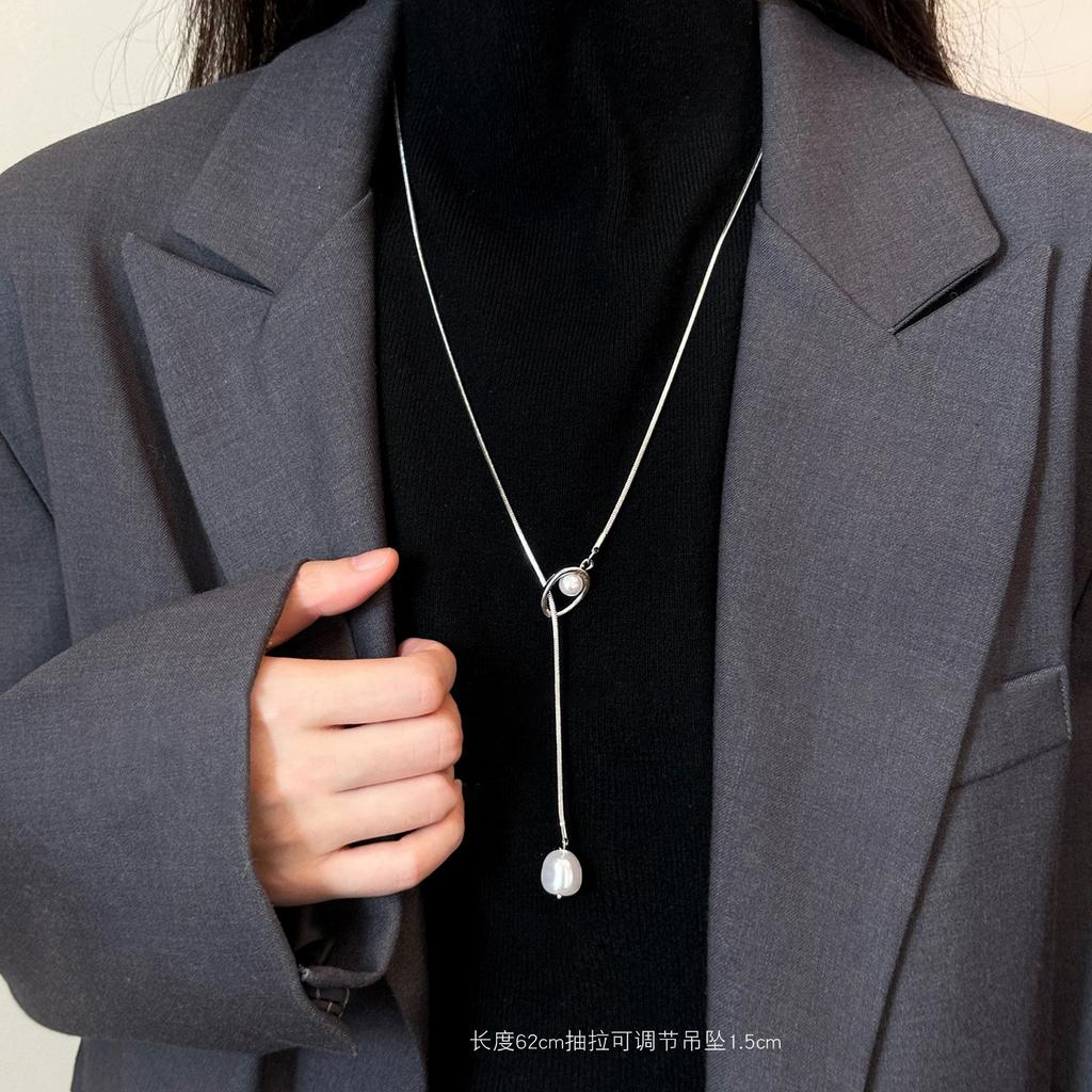 Korean ins style geometric hollow fringed pearl necklace accessories women's fashion sweater chain accessories