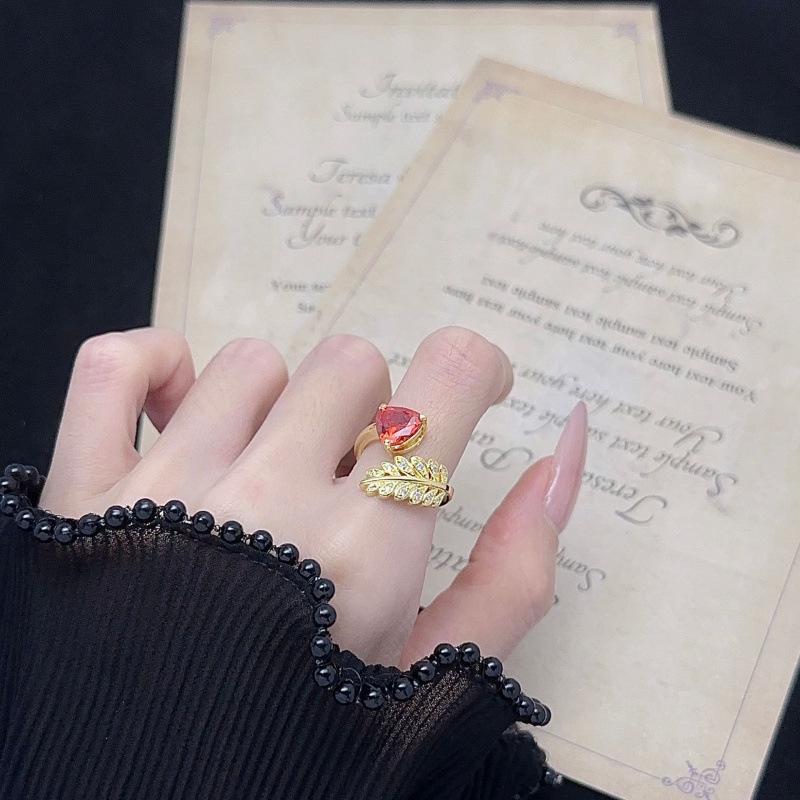 Niche Heart Zirconia Pave Luxury Open Ring: Fashionable Ins Fairy Style Adjustable Size