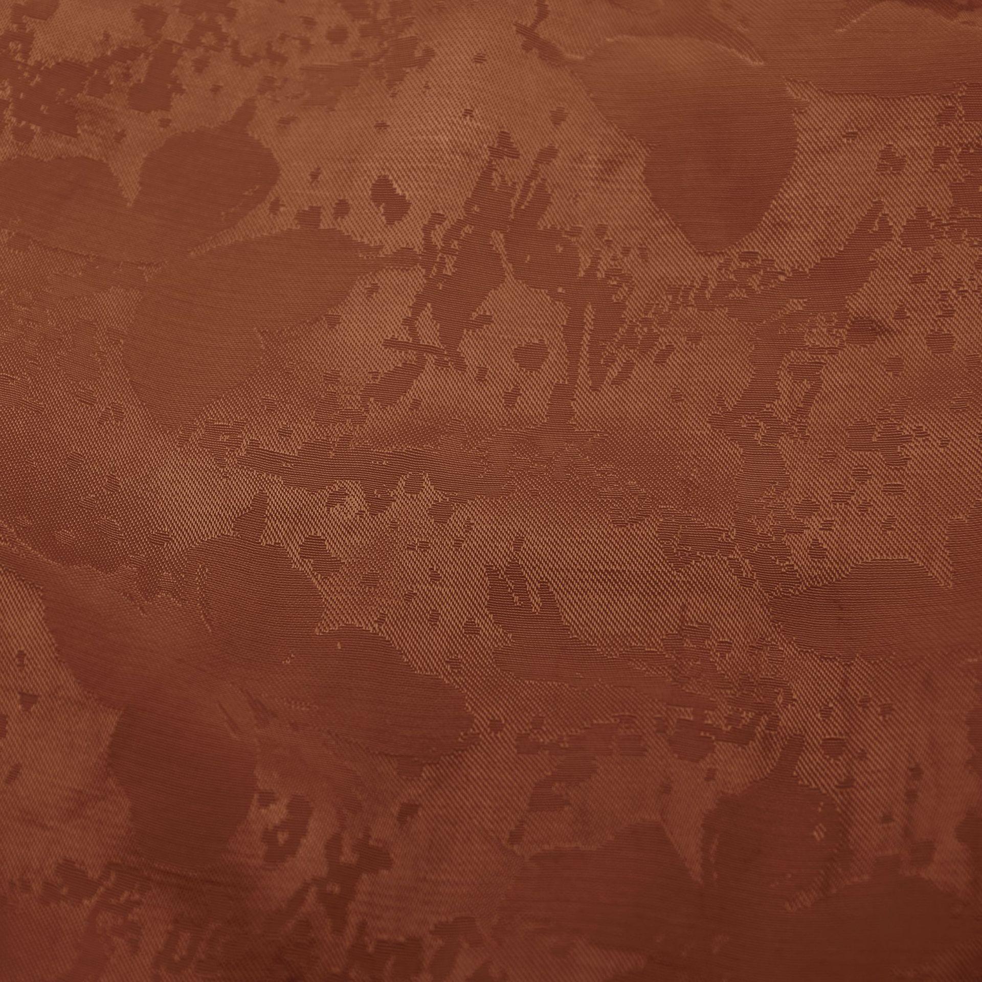 

Ткань жаккардовая шелковая с текстурой «бабочка» для ханьфу-чонсама