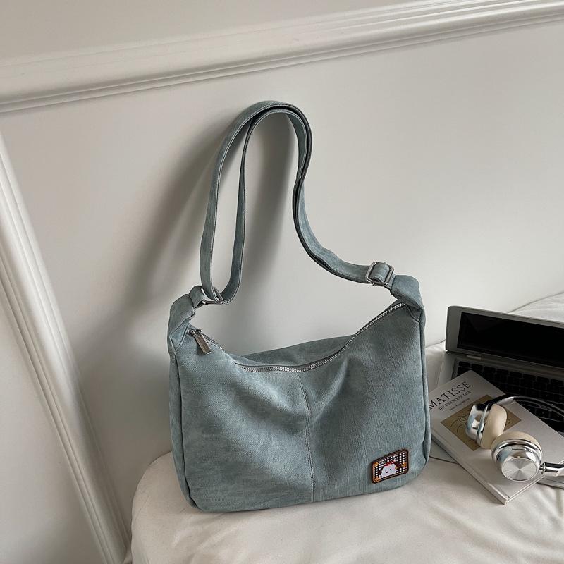 Large-capacity Commuter Bag Women's Autumn New Casual Niche Shoulder Bag High-value Fashionable Underarm Bag