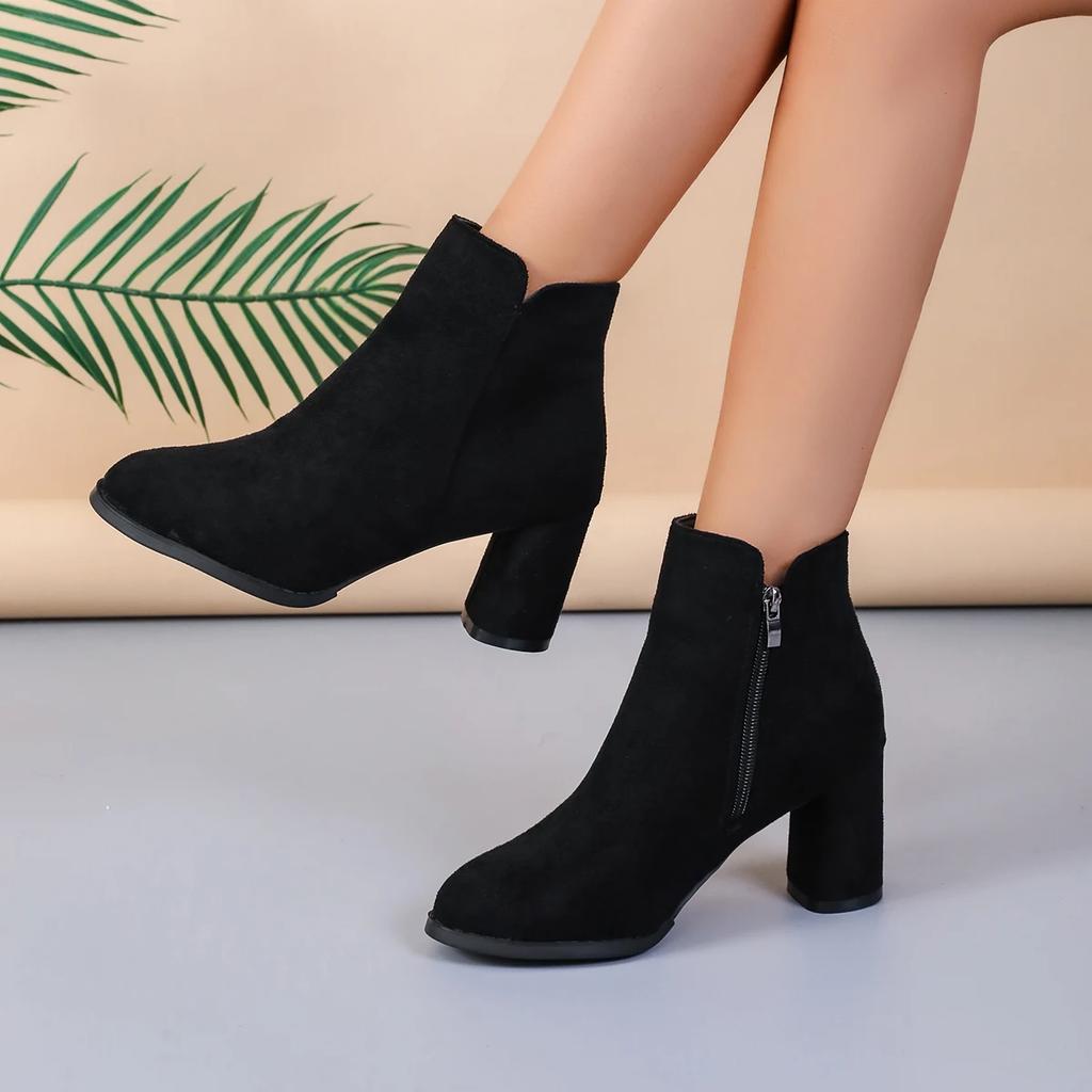 Botines de Moda para Mujer 2025 Nueva Moda Zapatos de Tacón Alto Mujer Botas Retro Cómodas para Exterior Mujer Botines de Punta de Tacón Medio para Señoras