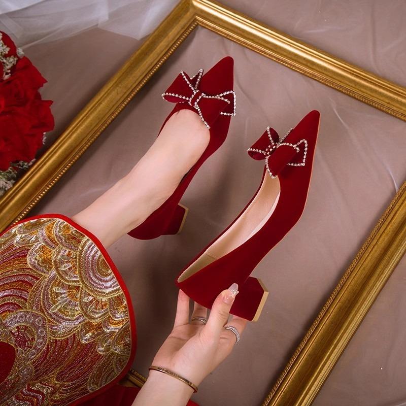 Scarpe Rosse con Tacco Alto di Lusso da Donna 2026 Nuove a Punta Comode Scarpe da Matrimonio Nuove Décolleté con Fiocco da Donna Scarpe Casual Scarpa da Banchetto