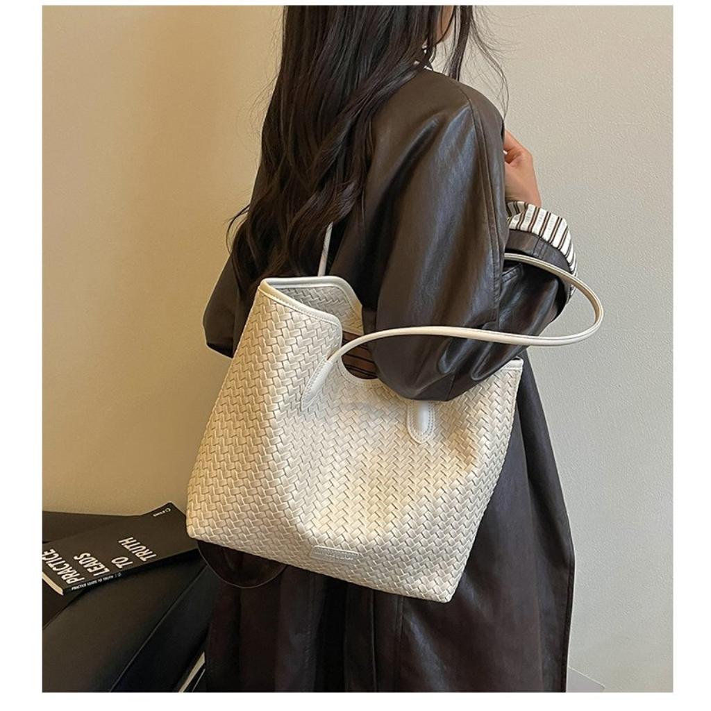 Tote Bag Women PU Woven Daily
