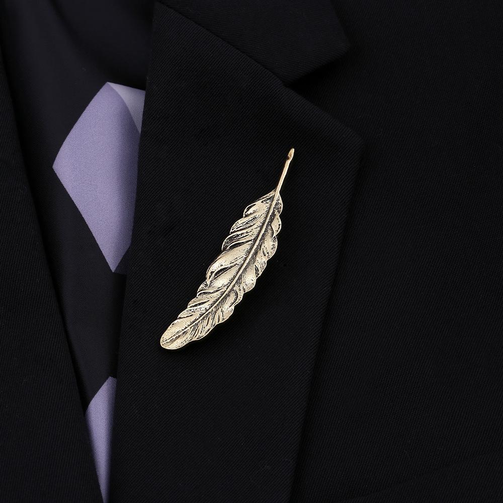 Z96 Retro Exquisite Big Leaf Gold Feather Brooch Men'S Medal Coat Corsage