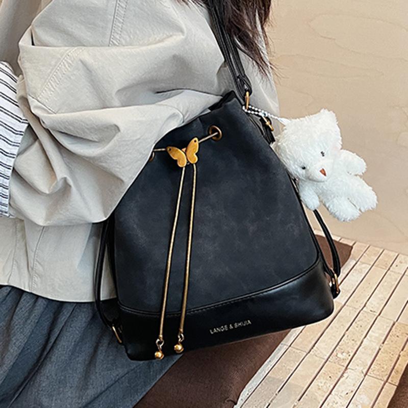 Bucket bag One shoulder messenger bag Women's autumn new niche women's bag Drawstring dual-purpose small backpack