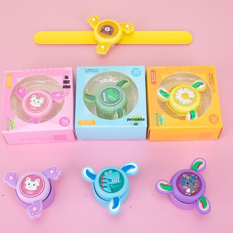 Luminous Cartoon Mosquito Repellent Bracelet Children's Watch - Portable Anti-Bite, Flashing Design.