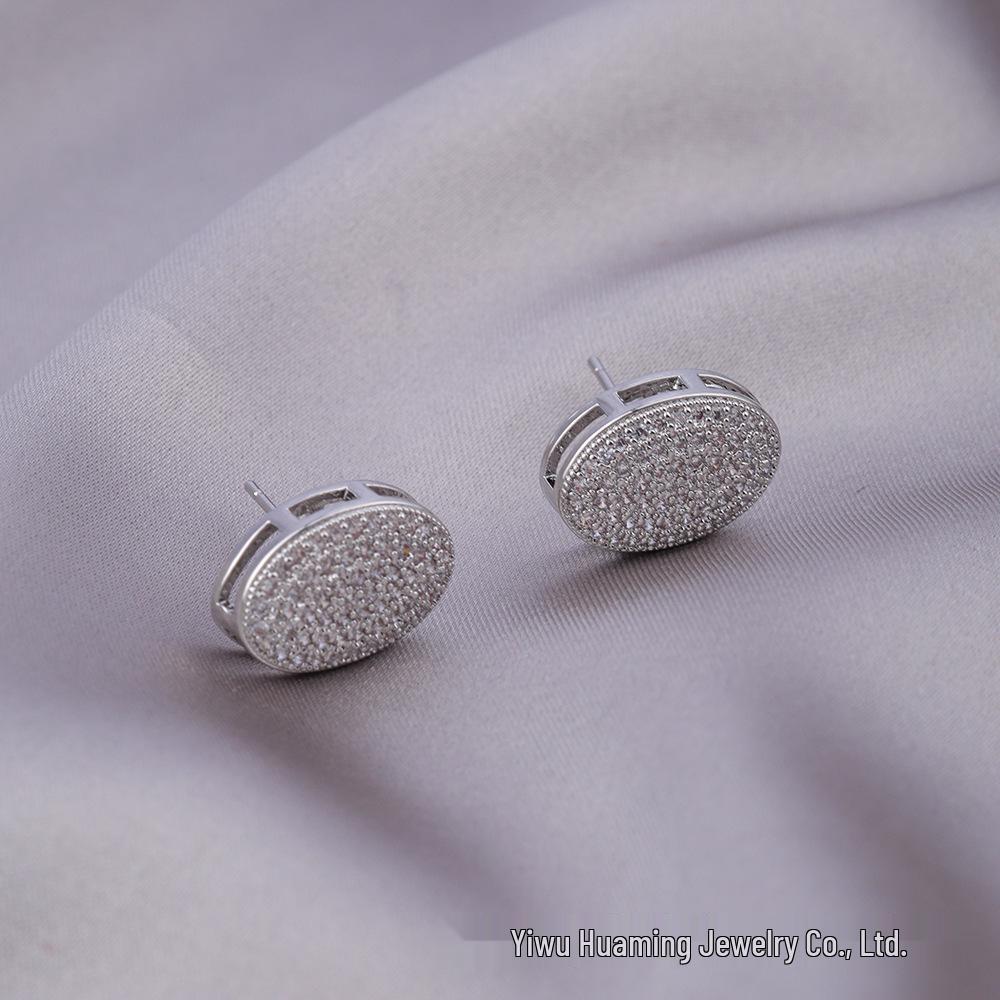 Stylish Gold Circle Ear Cuffs - Light Luxury Jewelry for Trendy Women