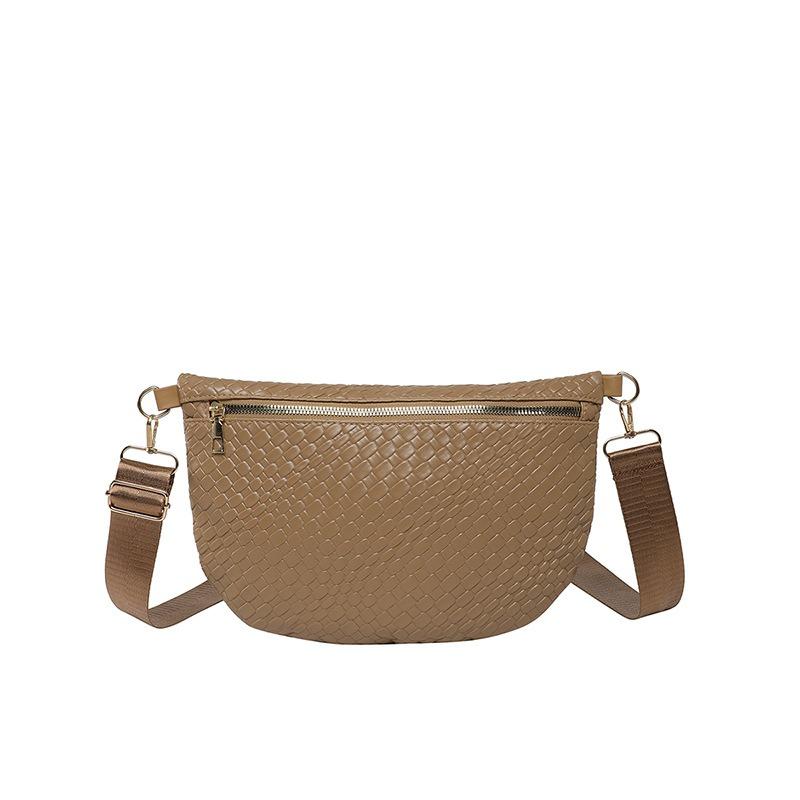 Trend retro niche design women's bag summer new popular temperament shoulder crossbody breast bag fashion versatile