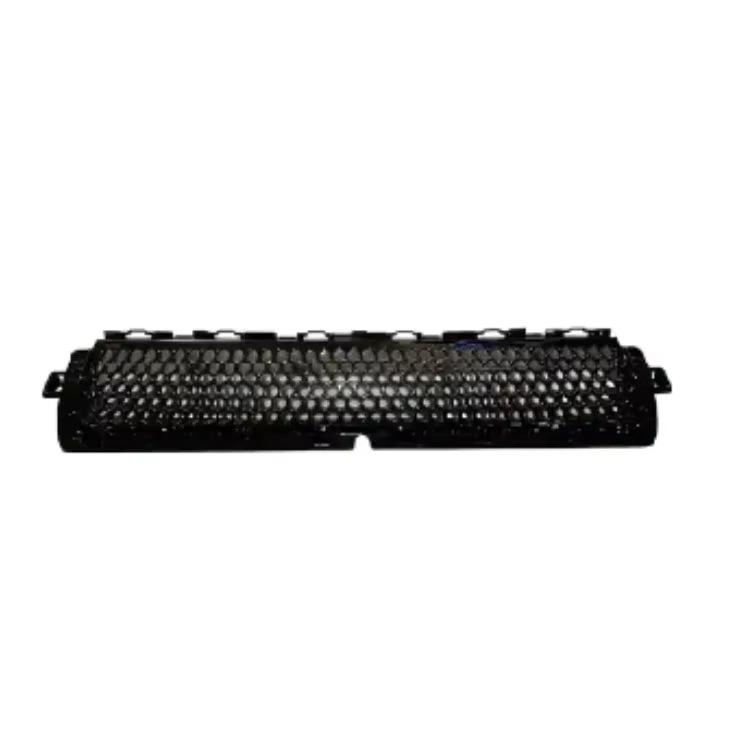 LR130586 & LR130582: Front Wheel Arch for 2020 Land Rover Defender