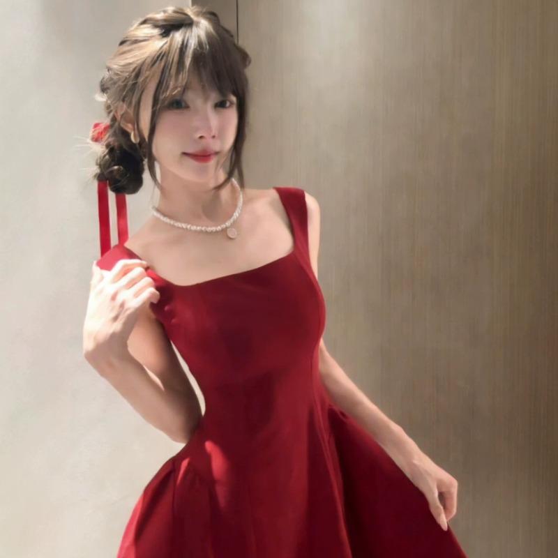 Red Waist Skirt Children's New Autumn and Winter Slim-fitting A-word Small Man Huge Good-looking Suspender Dress