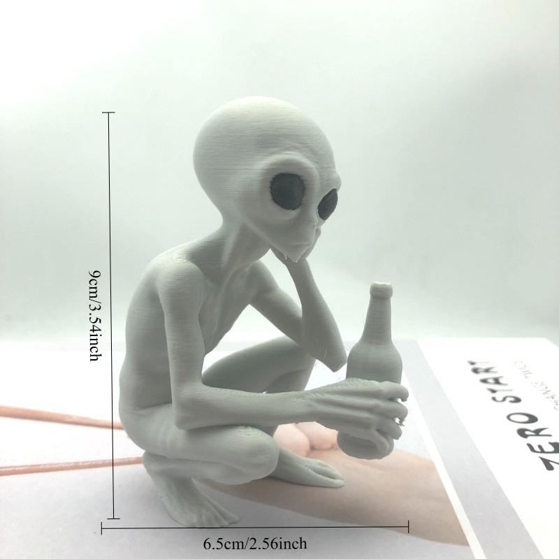 3D Printed Alien Bottle Figurine, Alien Drinking Statue, Unique Sci-fi Decoration, Suitable for Indoor/outdoor Home Decoration