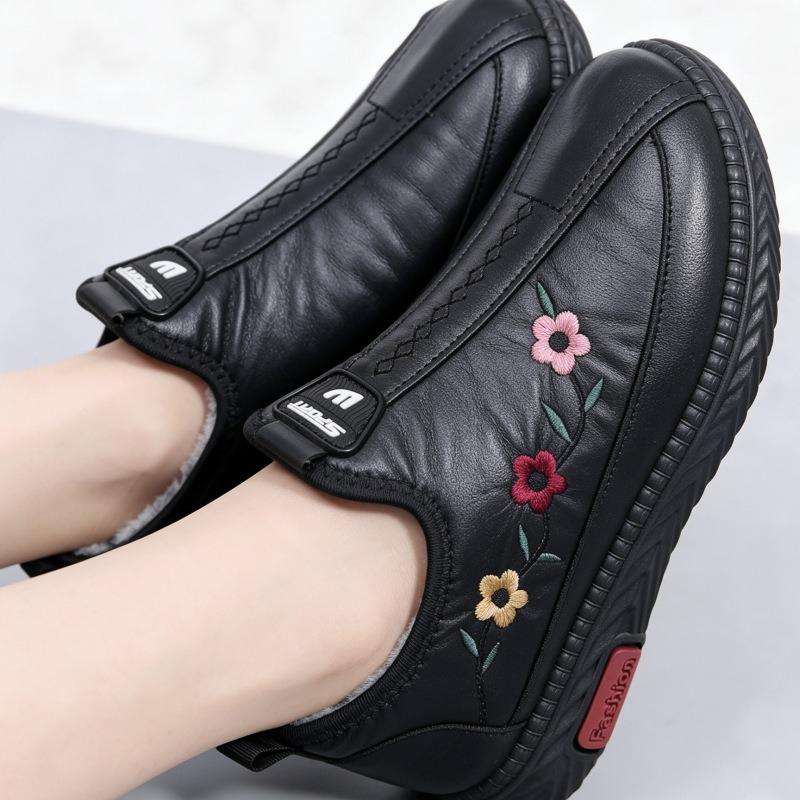 Leisure Shoes with Fleece Lining, Water-resistant, Women's Cotton Shoes, Anti-slip Flat Shoes