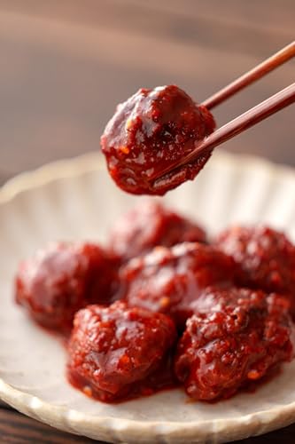 Hausgemachtes Rezeptbuch: Köstliche Zutaten, Konserven, Gewürze und Beilagen, die Sie selbst zubereitet haben