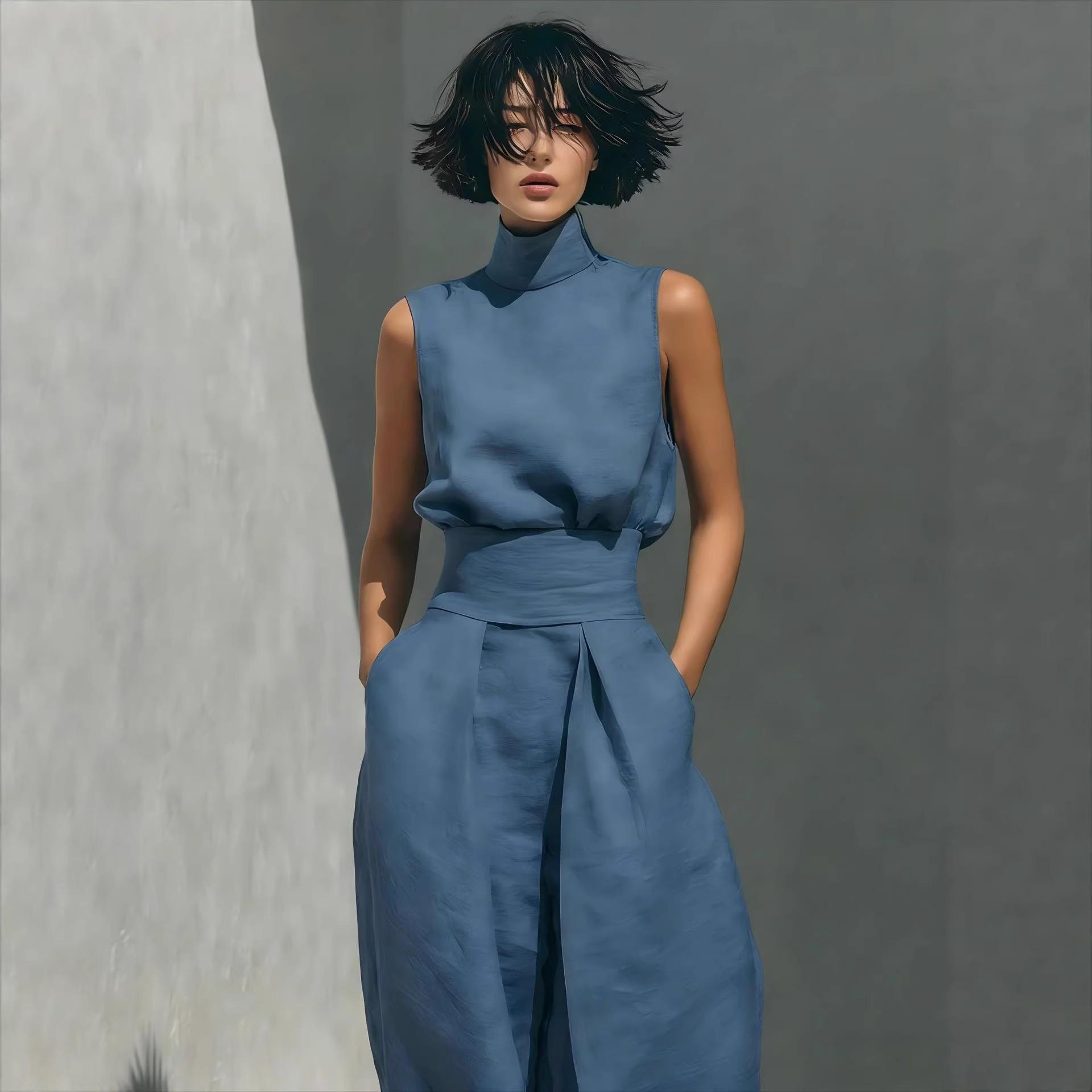 

Европейский весенний женский комплект из хлопково-льняной смеси: топ без рукавов и широкие брюки - однотонный, простая элегантность, 2026 XXXL синий