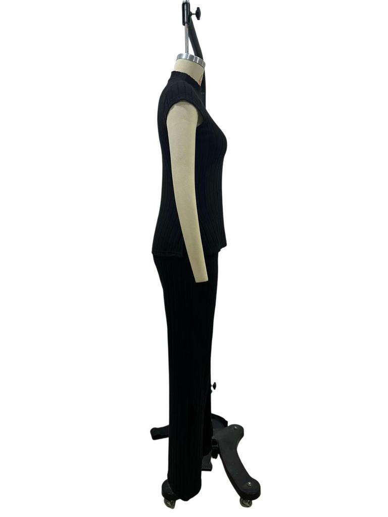 2026 New Style Women's Solid Color Short Sleeve Top & Ribbed Casual Pants Set