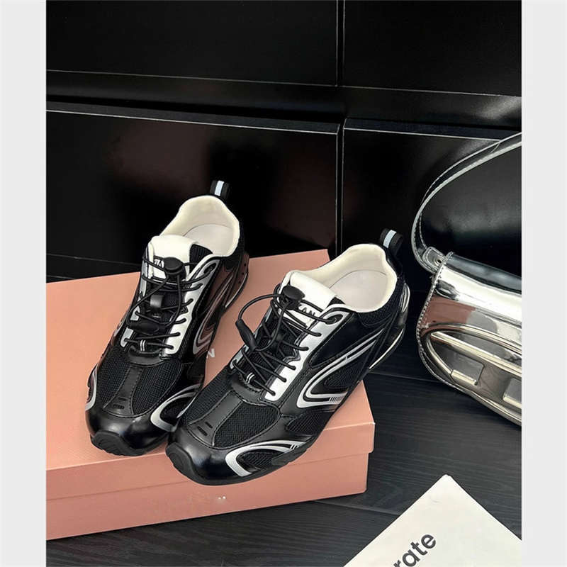 Retro silver Forrest Gump training shoes summer new super fire racing shoes platform breathable casual sports shoes