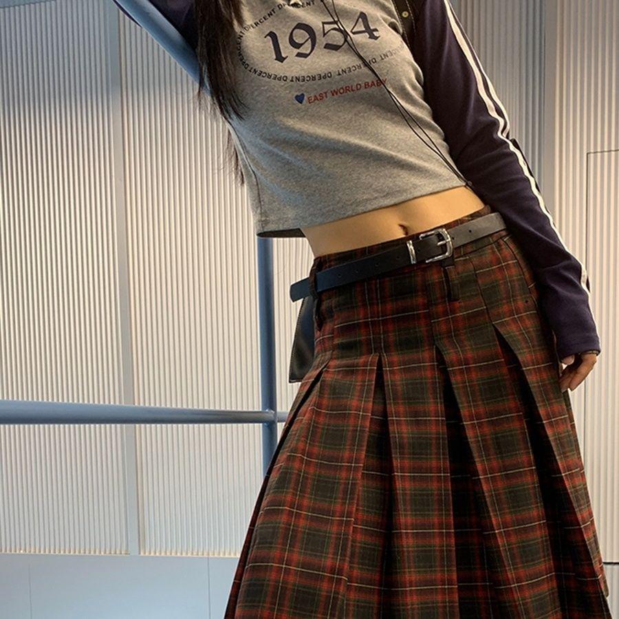 A-line Plaid High-Waisted Women's Woolen Skirt: 2025 Autumn/Winter Design Niche with Pleats