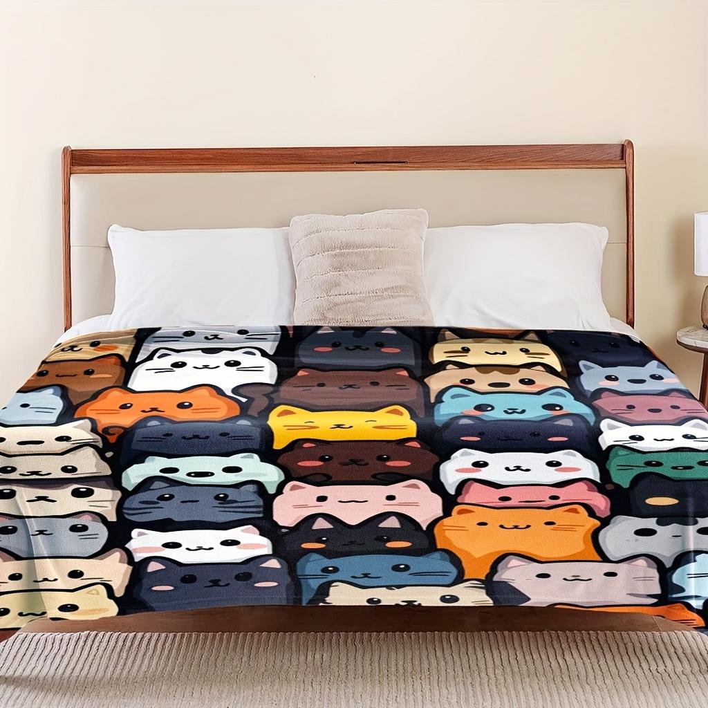 Cute cartoon cat pattern Flannel printed blanket suitable for all seasons suitable for living room office sofa and travel