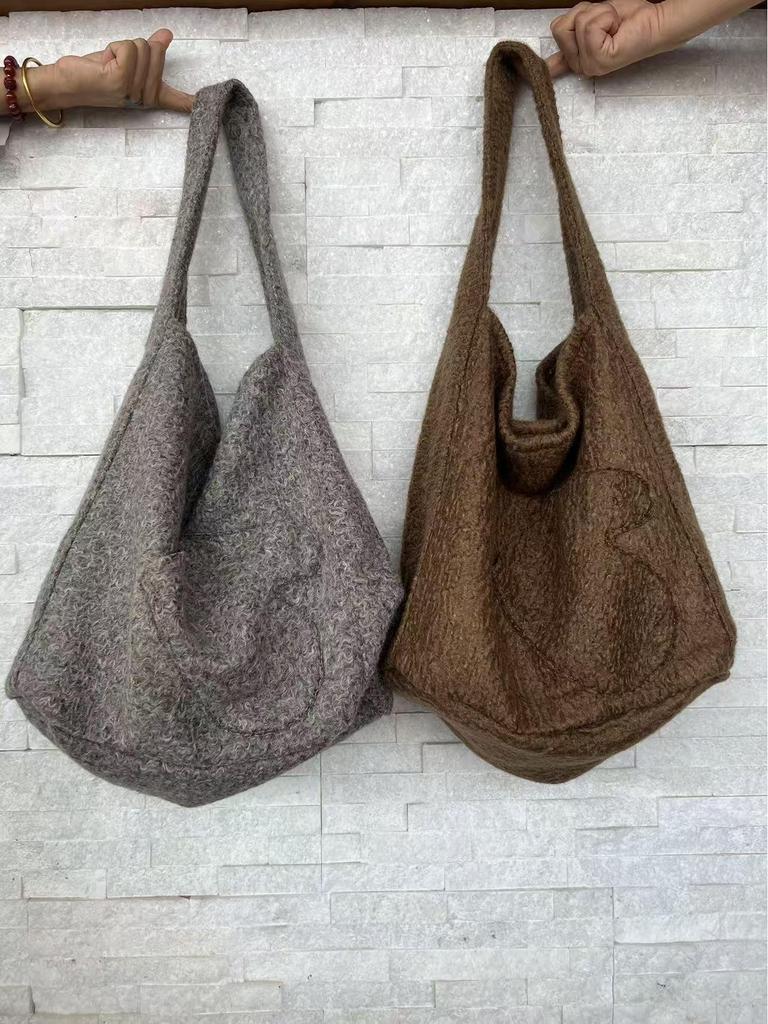2025 Cross-border Lazy Style Wool Tote: Autumn/Winter Mother-and-Child Shoulder Bucket Bag
