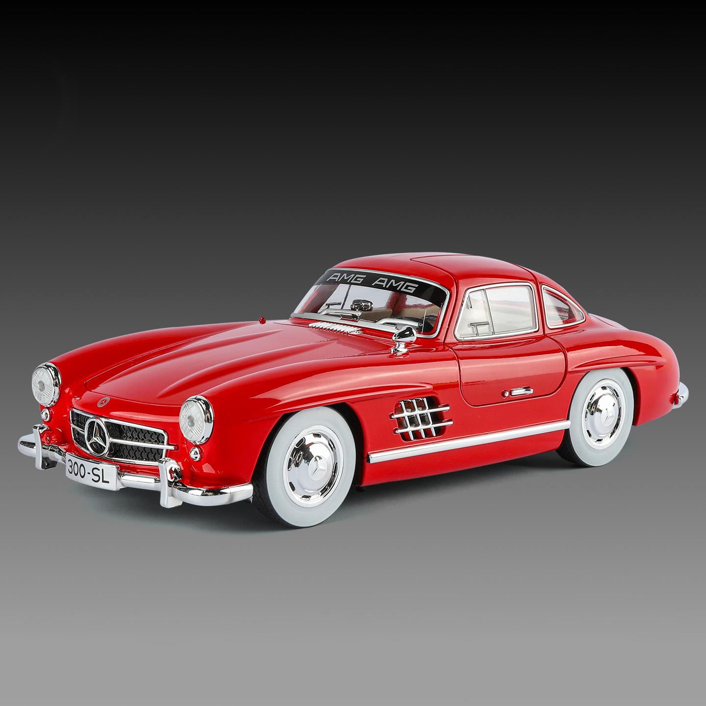 

1:Высокоточная модель автомобиля Mercedes-Benz 300SL 2018 года выпуска, выполненная из литого металла. Отличное украшение для дома, рабочего стола, центральной консоли автомобиля. Игрушечная модель. красный