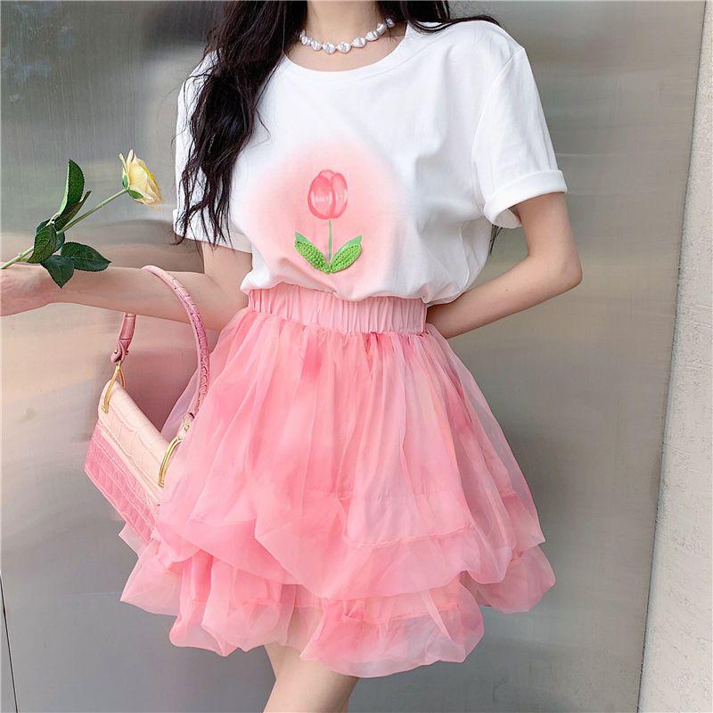 

2026 Summer Trendy Set: Printed Tee & High-Waist Puffy Mesh Skirt for Women. S