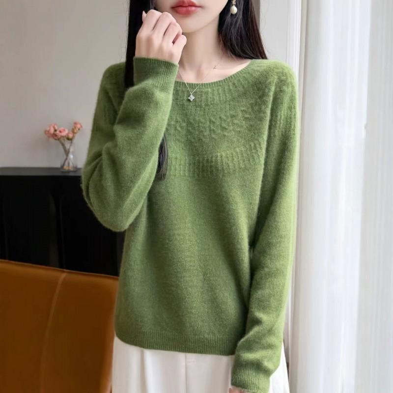 Womens Chunky Knit Sweater With Cable Cutout Detail Round Neck Long Sleeve Loose Fit Winter 2026