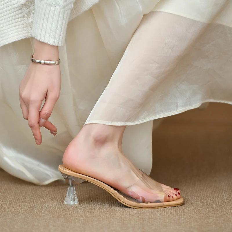 Sommer Frauen Hausschuhe Outdoor Klar PVC Transparent Gelee Sandalen Mode Offene spitze Dünne High Heels Party Damen Schuhe Casual