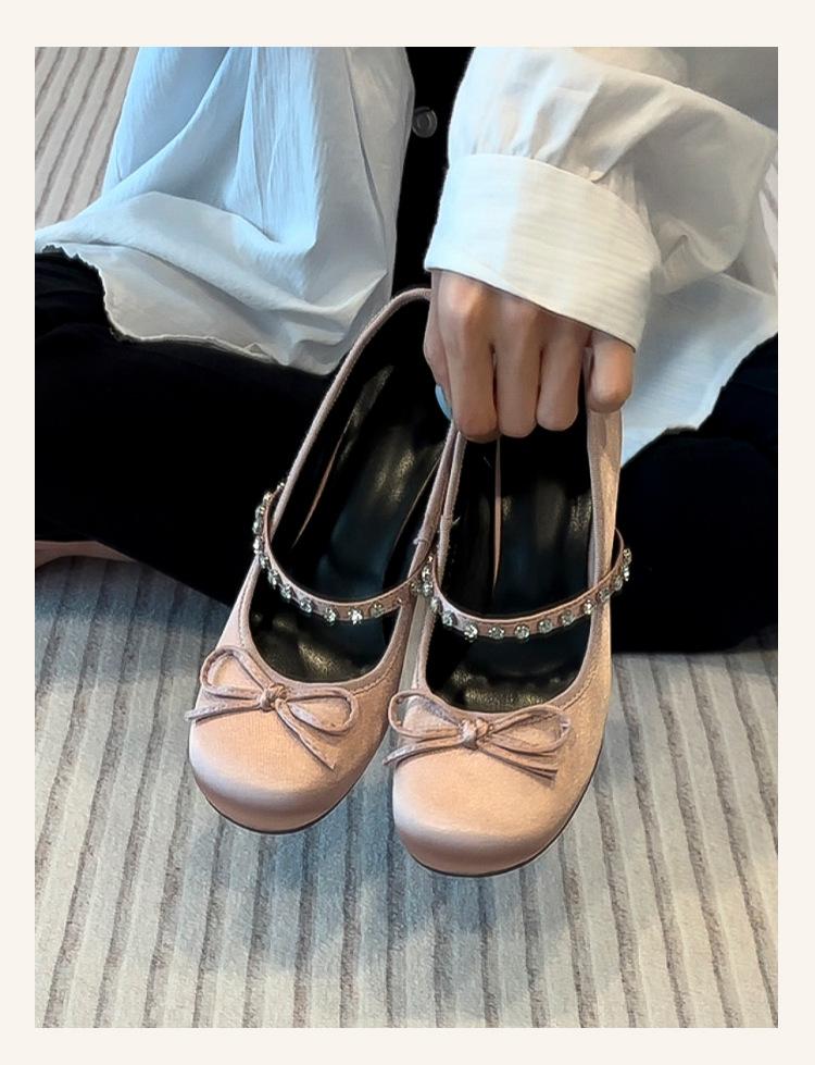 Xiaoxiangfeng pink round head thick heel silver Mary Jane shoes bow single shoes women's skirt ballet high heels