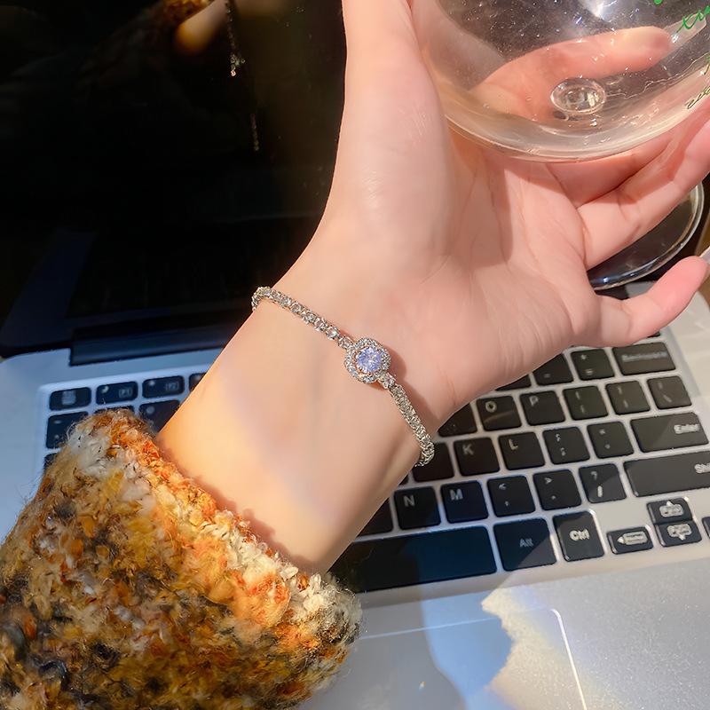 Popular super flash zircon bracelet women's light luxury bracelet 2025 new personalized hand jewelry