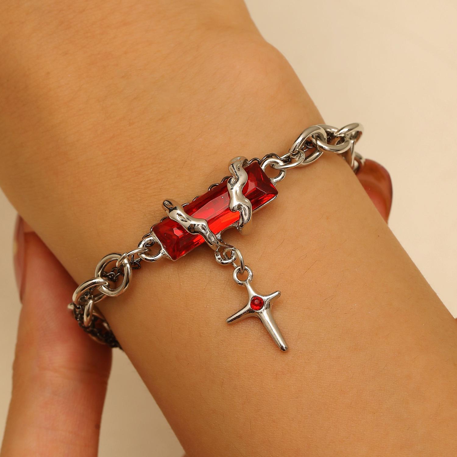 

Hip Hop Zircon Starburst Bracelet for Women Men Kpop Black Red Crystal Wrap Splice Chain Trendy Cool Accessories Zircon Sets