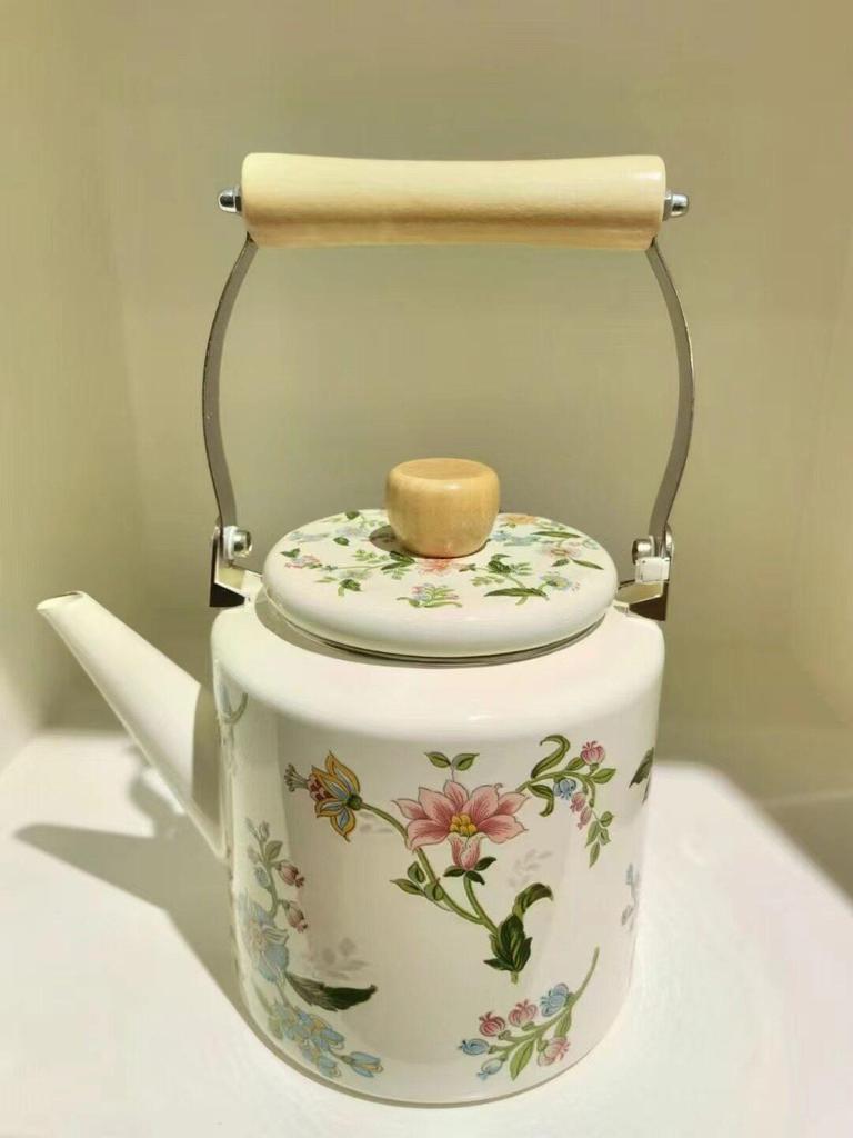 Ethnic Style Thickened Enamel Milk Tea Kettle for Induction Cooktops