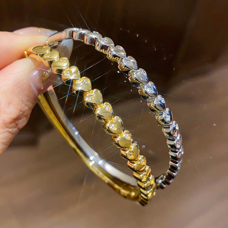 14K Gold-Plated Zircon Starburst Flower Bracelet, Light Luxury Fashion Bangle