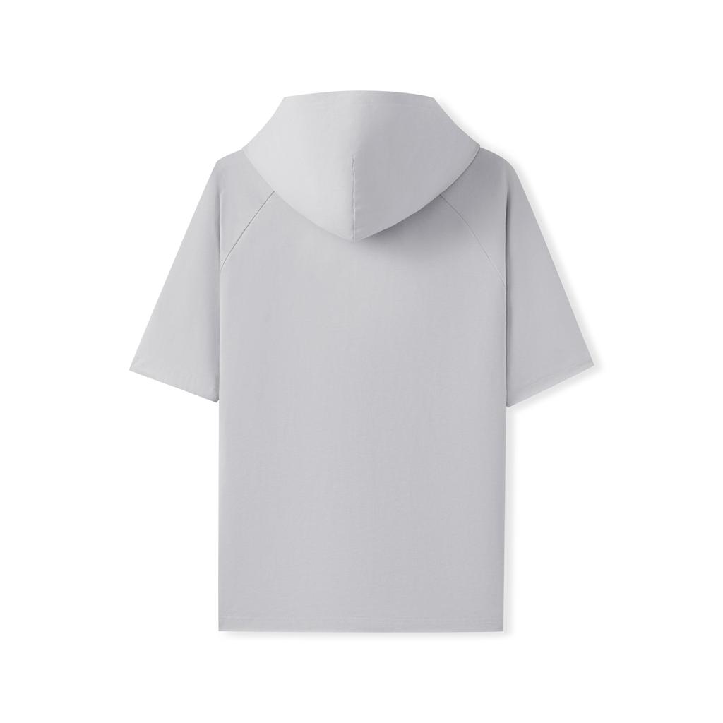 Skechers T-shirt Unisex con Cappuccio e Maniche Corte, Traspirante, Vestibilità Larga, Logo, Grigio Fumo L225U060-00EQ