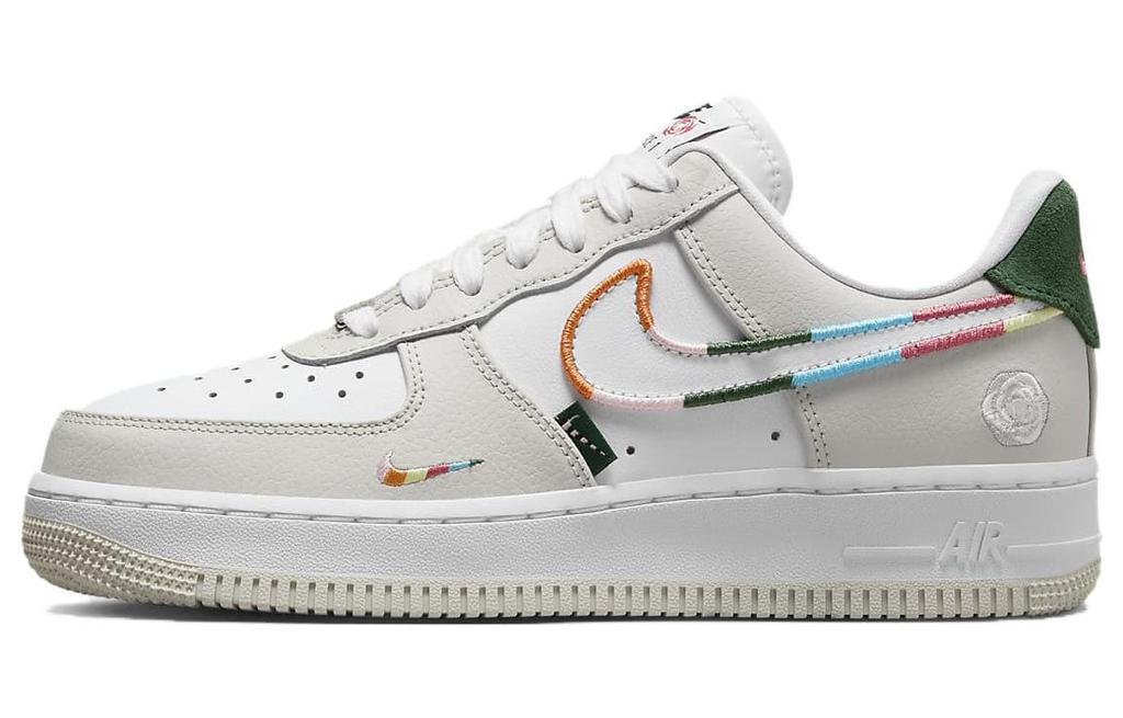 Nike Air Force 1 Low "All Petals United" Donna FN8924-111