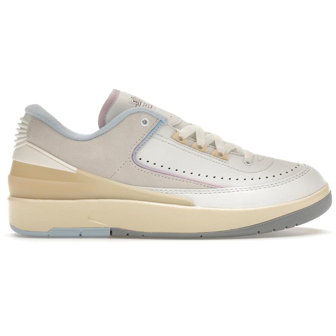 

Кроссовки Jordan 2 Retro Low Look, В воздухе (Женский)(DX4401-146) 35.5