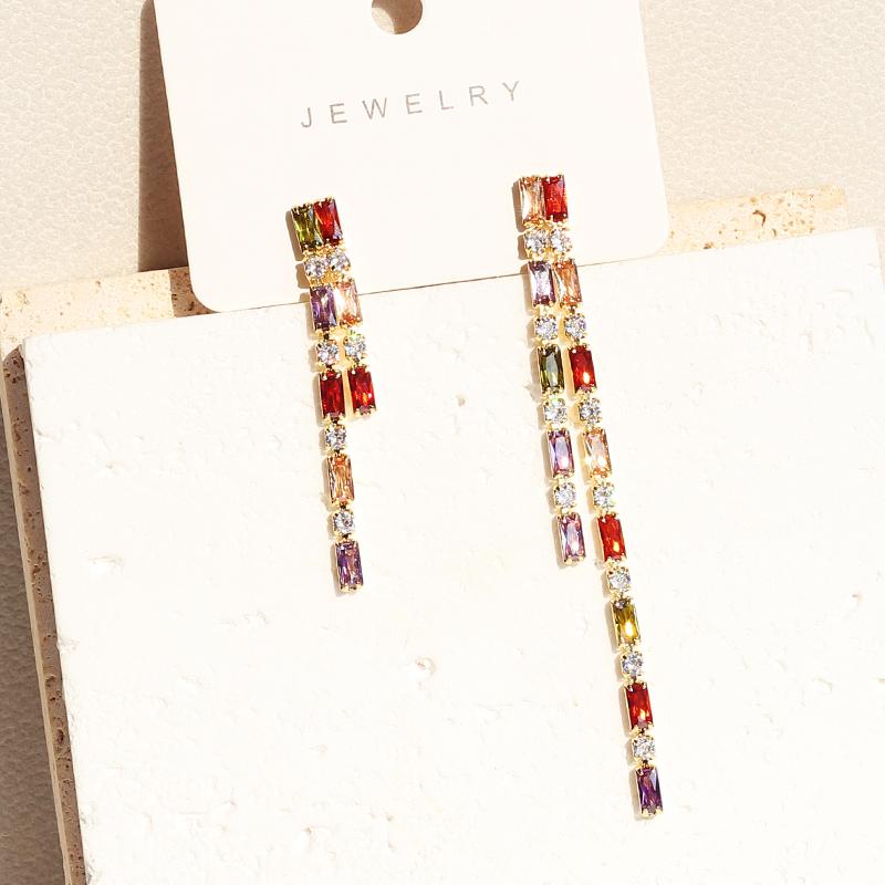 Luxury Classic Full of Rhinestones 18K Gold Plated Asymmetry Earrings For Women Sparkling Simple Zircon Jewelry Birthday Gifts