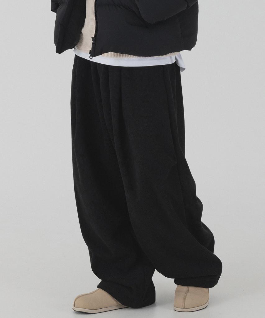 PIANER Corduroy Bonded Wide Parachute Pants (Black)