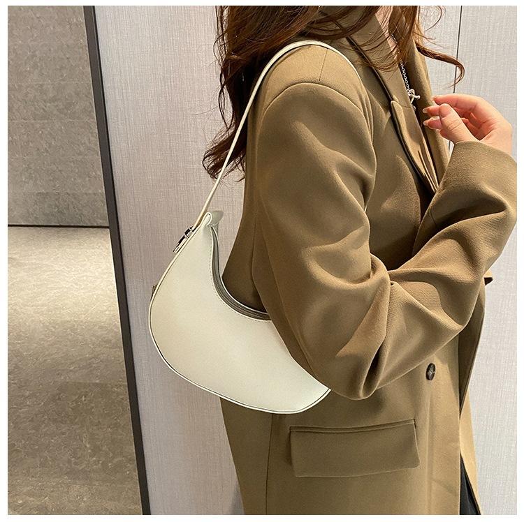 French Style Crescent Bag for Women 2026 New Niche Design Shoulder Underarm Handbag KTB