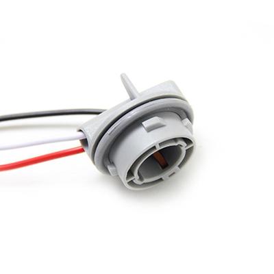 Accesorios para la electrónica del coche – Cables, adaptadores y enchufes