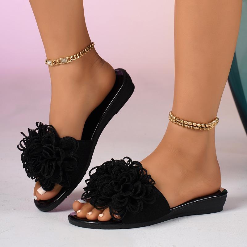 Fashion 2025 New Women's Slippers Fashion Floral Daily Slippers Women Summer Outdoor Plus Size Soft Bottom Open Toe Wedge Slippers