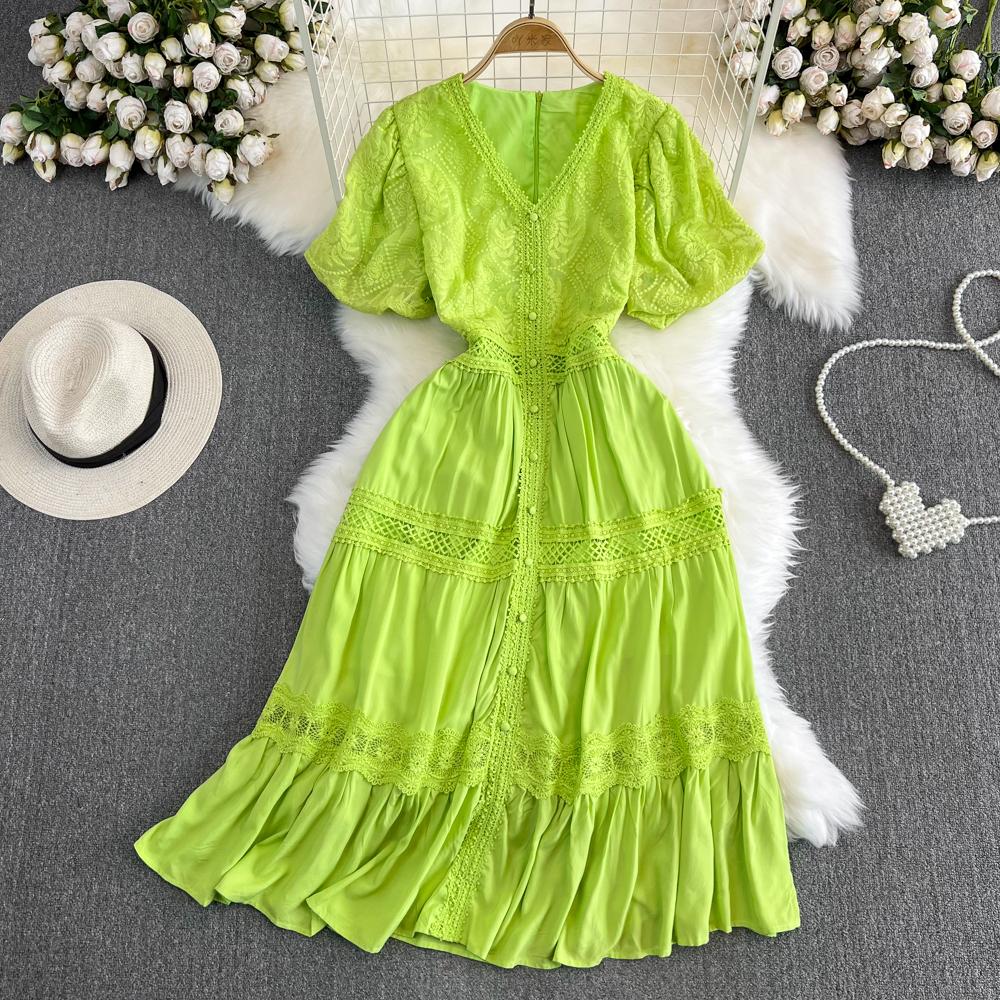 

Новое летнее женское платье с v-образным вырезом и пышным коротким рукавом, тонкое длинное платье высокого качества, кружевное лоскутное платье с большим подолом, винтажное платье с вышивкой M флуоресцентный зеленый