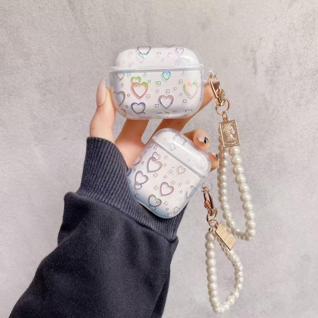 

For AirPods 4 Earphone Case Heart Pattern Transparent TPU Protective Cover with Bracelet