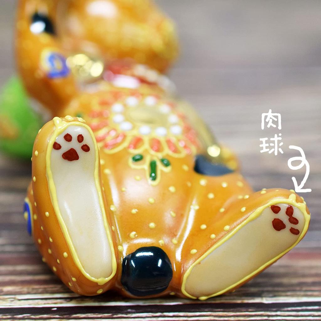 Waza no Kura Maneki-neko (beckoning cat) figurine - "Good fortune comes to those who wait" - Coin-shaped beckoning cat - Perfect for grand opening cel