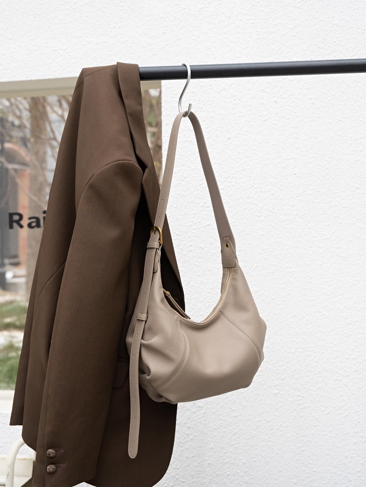 

The First Layer Of Cowhide Natural Drop Large-Capacity Women S Bags Versatile Dumpling Bags Commuter Bags Fashionable And Simple Shoulder Bags серый