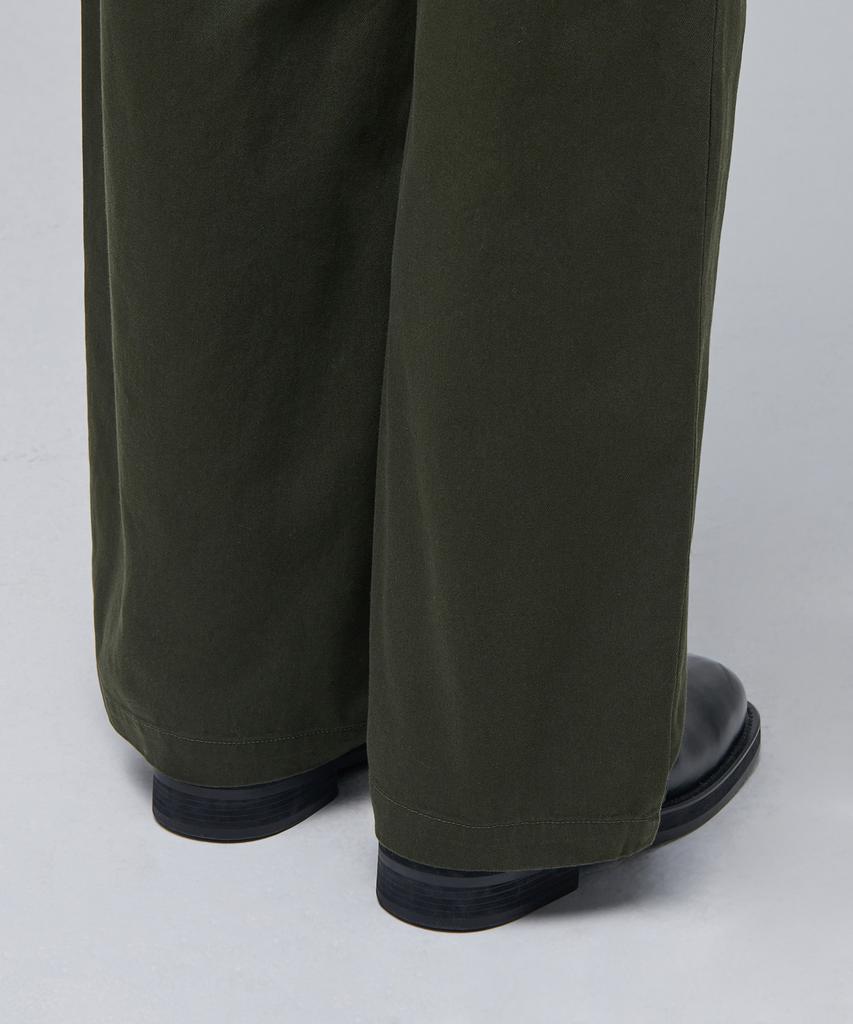 MUSINSA STANDARD Two-Tuck Wide Chino Pants [Khaki]