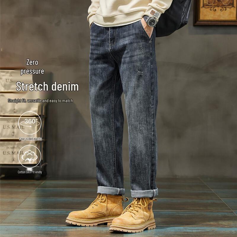 JEEP Men s Straight-Leg Stretch Jeans M