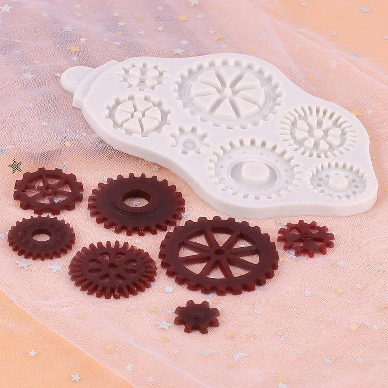 Chocolate Moulds Gears Shaped Baking Molds Fondant Moulds Cake Molds Silicone Material Perfect Gift for DIY Baking Lover